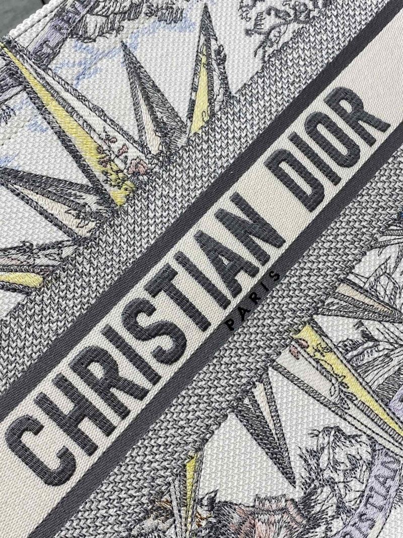 Christian Dior Shopping Bags